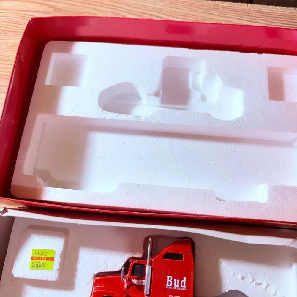 Ken Schrader Winston Cup Collectable 1:64 Scale Race Car Transporter Truck